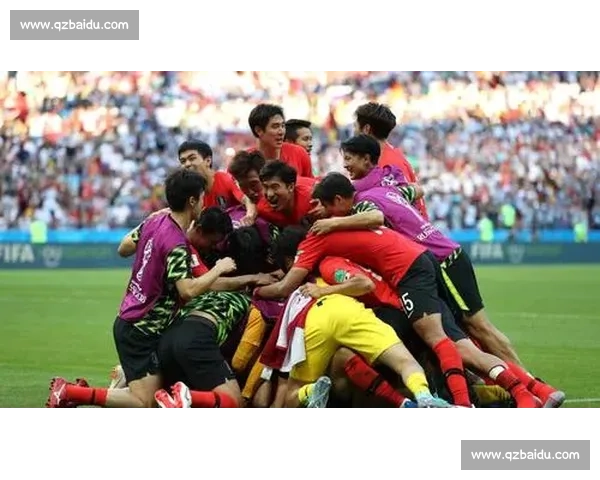 大连足球比赛激情上演全城热血沸腾球迷齐聚见证胜利时刻精彩不断